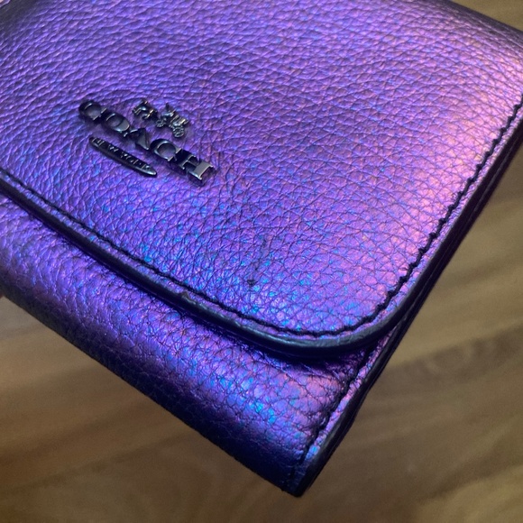 Coach NASA Hologram Wallet Iridescent Mermaid Oil Slick Leather 55719 Trifold - Picture 10 of 13